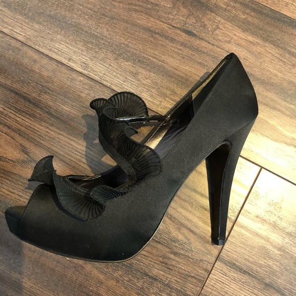 Charles David evening shoe - Picture 2 of 6